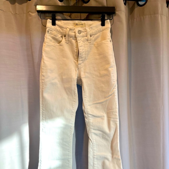 Madewell Denim - Madewell size 24 white jeans. Crop flare distressed. Cali Demi Boot.